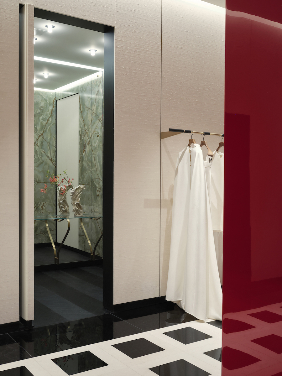 Valentino — still 4