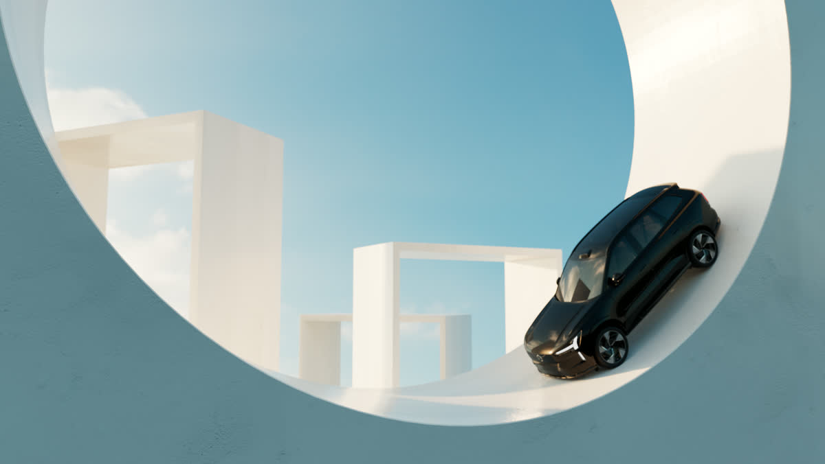 Volvo EX90 — still 13