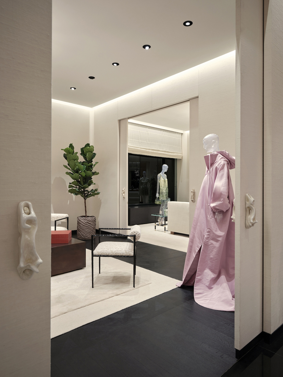 Valentino — still 3