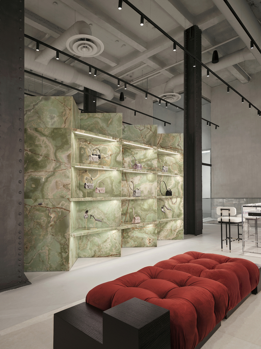 Valentino — still 8