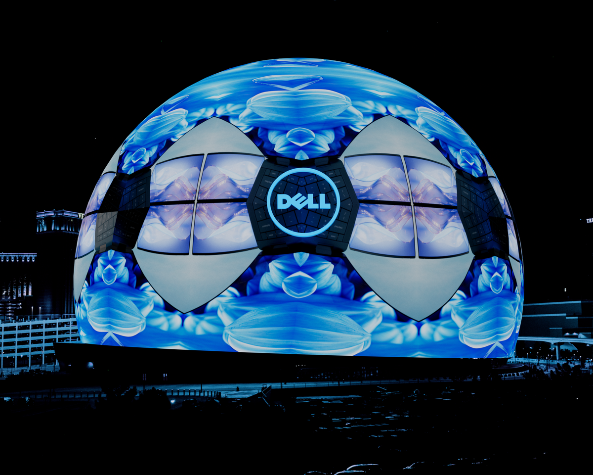 The Sphere × Dell — still 4