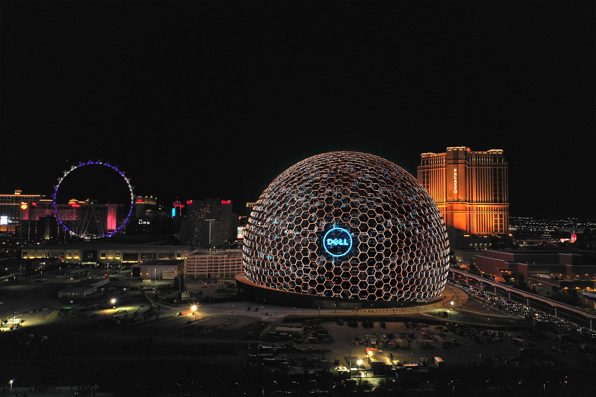 The Sphere × Dell — still 3